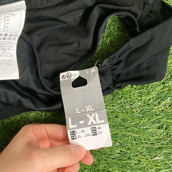 NWT, Decathlon, Bikini Bottom, M/L - Picture 6 of 10